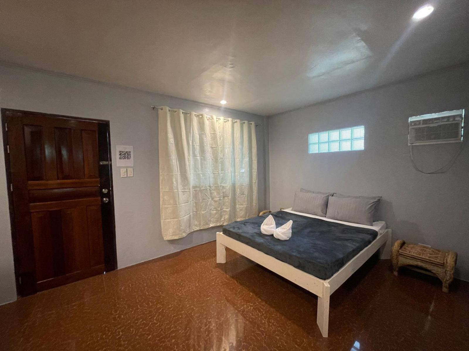 La Visita Hotel General Luna  Room photo